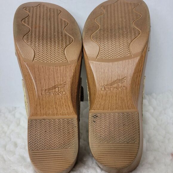 Dansko Womens Wedge Sandals Size 9.5 Gold Brown Snakeskin 2-Buckle Slip - Picture 9 of 9
